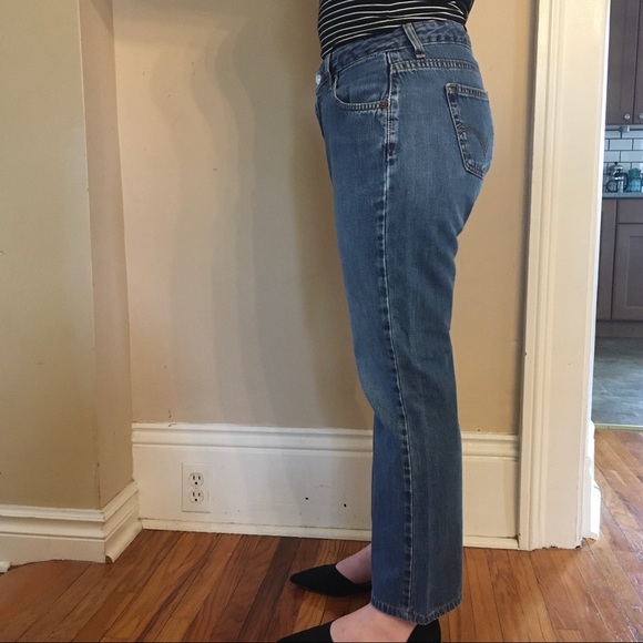 Levi’s Cropped Women’s Bootcut Jeans - Picture 1 of 6
